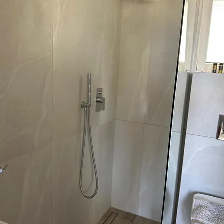 Electra Apartment